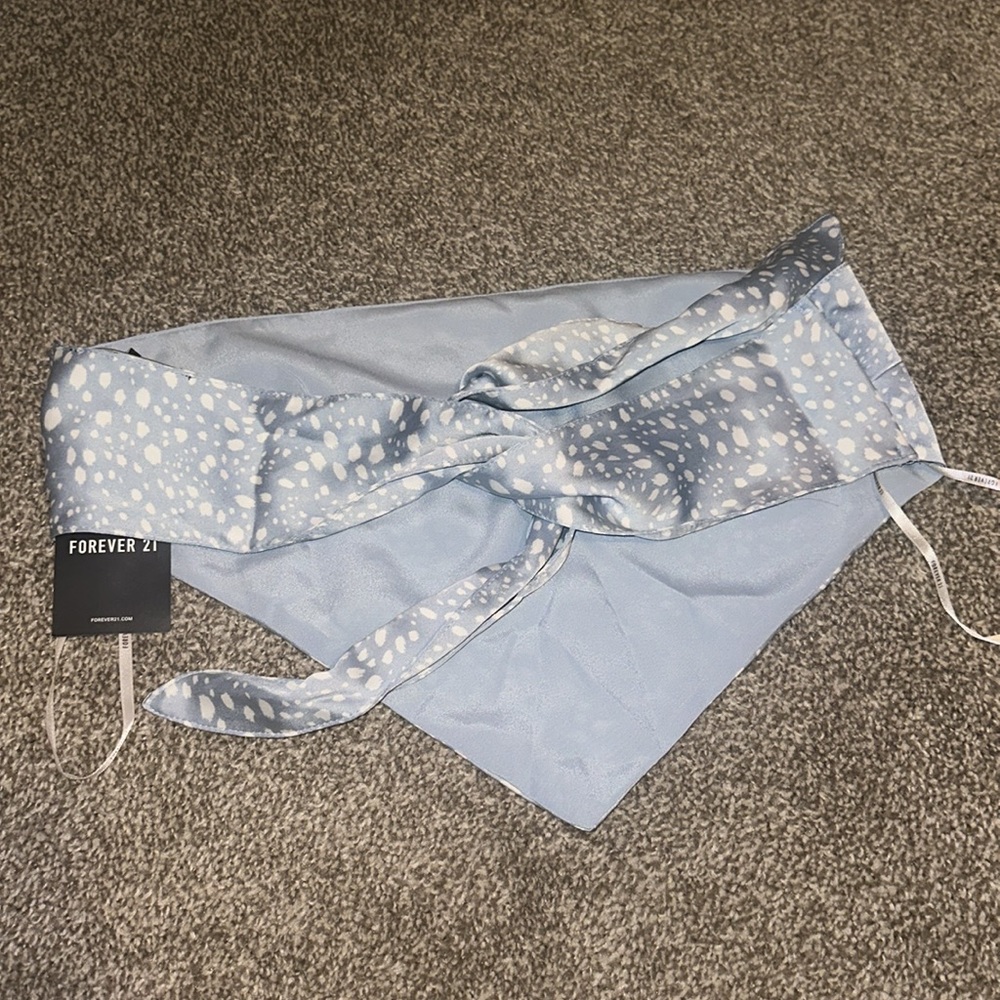 Forever 21 Dusty Blue Ivory Spotted Satin Scarf Crop Top Open Back Bow Tie Small - Picture 3 of 4